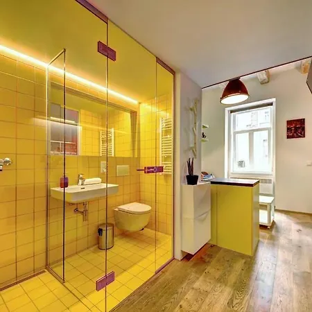 Central Studio - Andel Apartment *